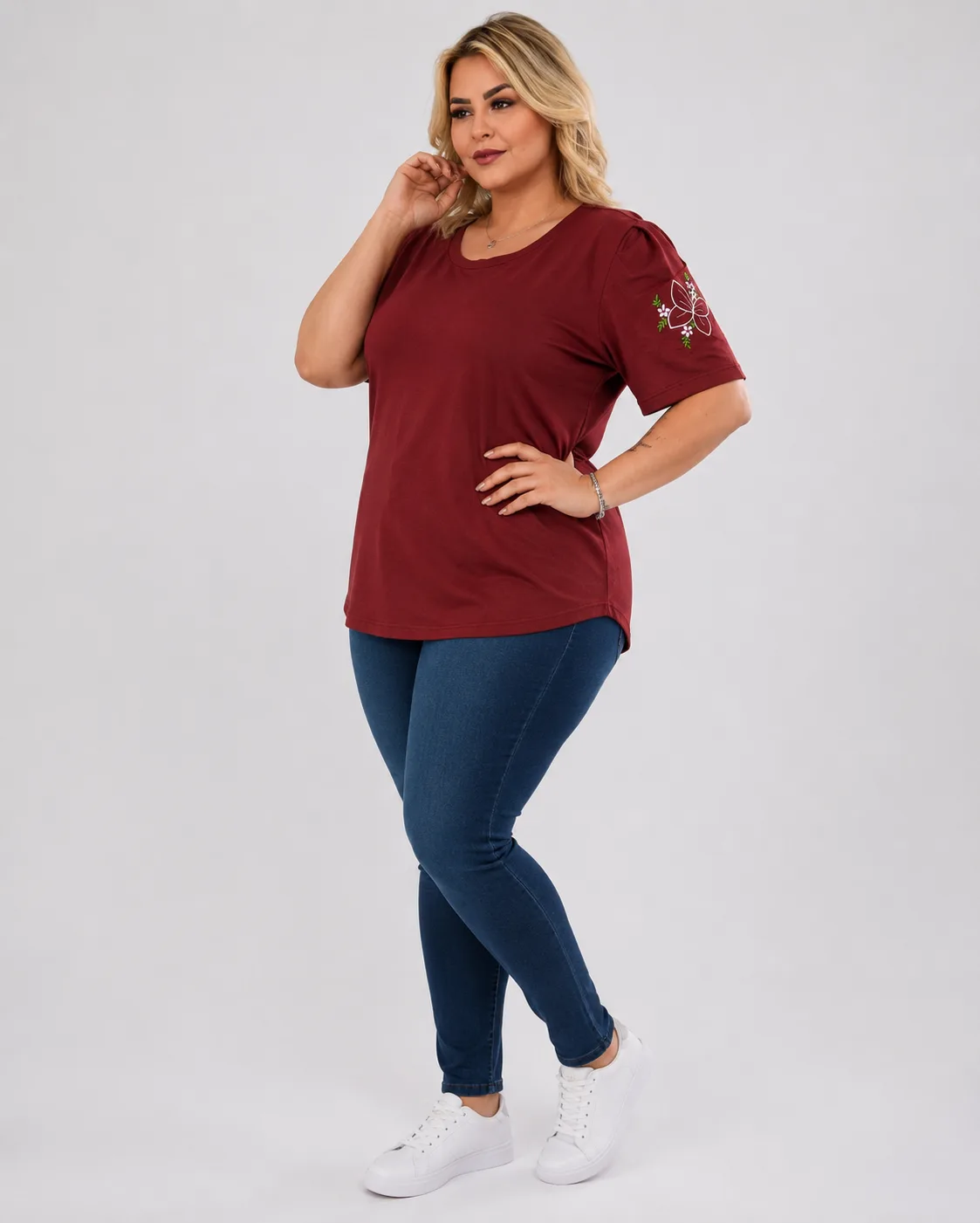Blusa Feminina Plus Size Bordada Moda plus Variadas da Loja Precinho10