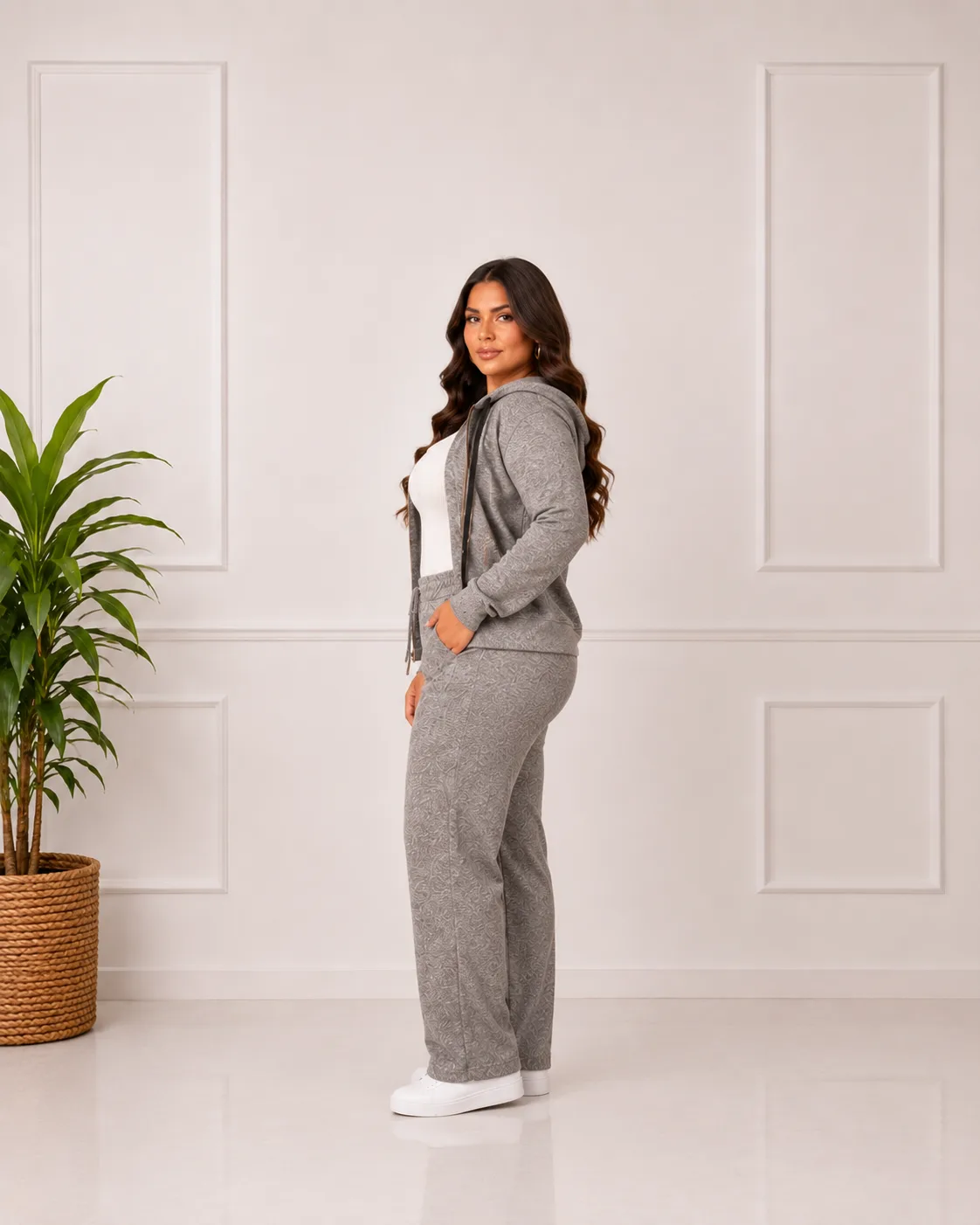 Conjunto Feminino Plus Size de Inverno lado ou costas